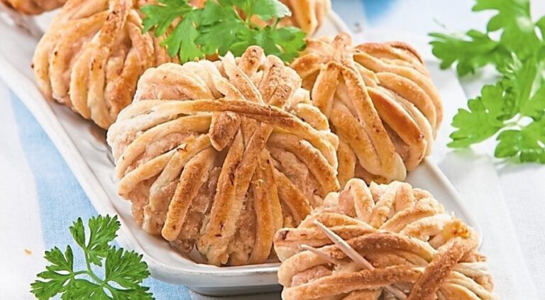 Закуска для душі: рецепт кульок в листковому тісті